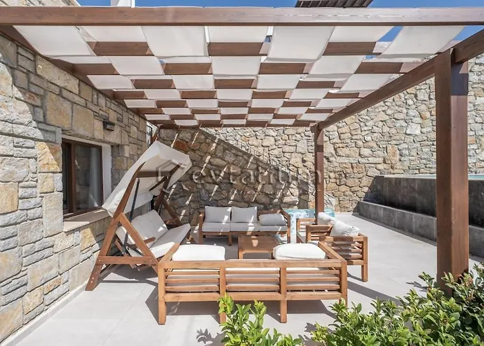 Castle By Evtatilim Villa *