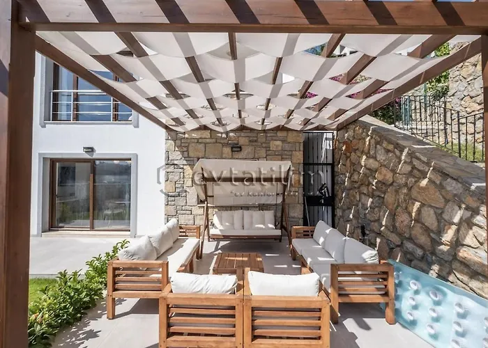 Villa Castle By Evtatilim *