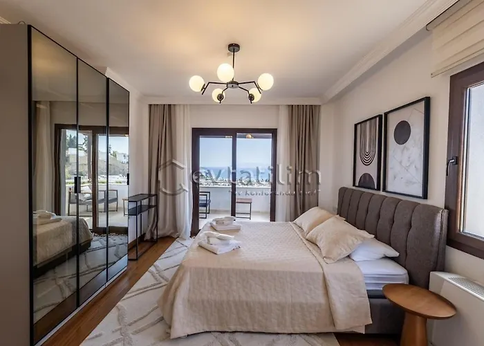 Castle By Evtatilim Villa *