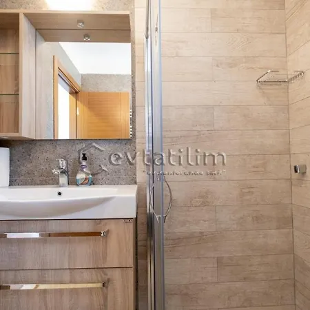 Castle By Evtatilim Вилла