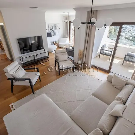 Castle By Evtatilim Вилла *