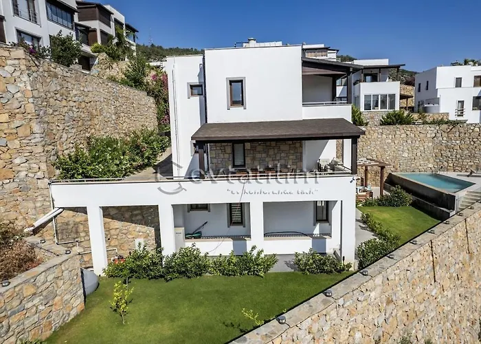 Castle By Evtatilim * Bodrum