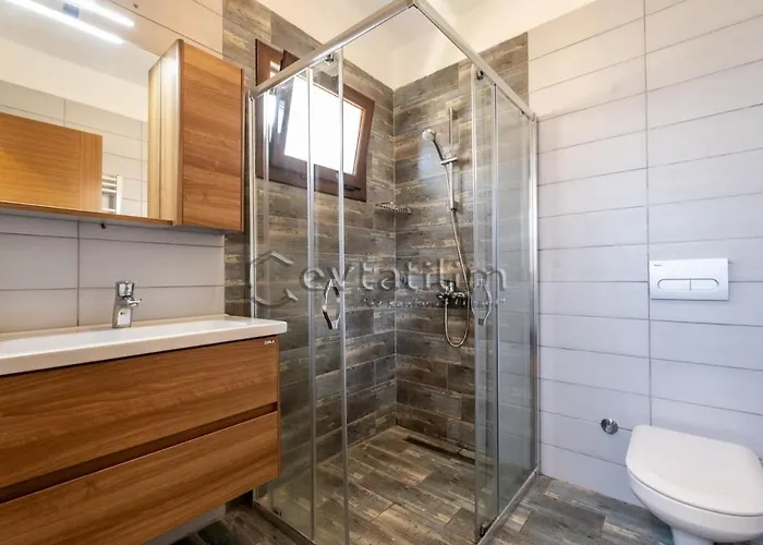 Castle By Evtatilim Villa