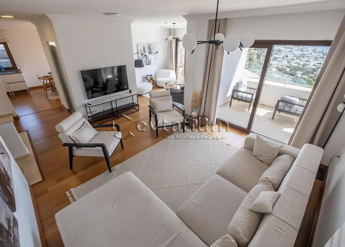 Castle By Evtatilim Villa *