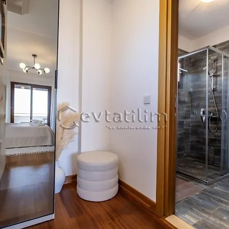 Castle By Evtatilim * 博德鲁姆